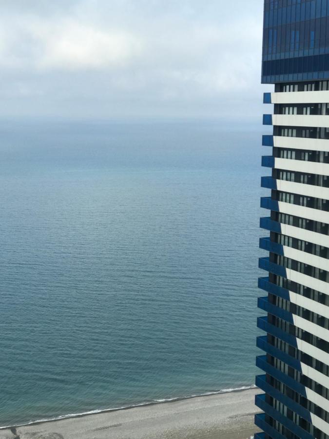 777 City Batumi Bagian luar foto